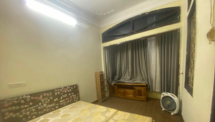 Cho_thuê nhà mặt ngõ Khương Đình,Thanh Xuân . Ô tô đỗ cửa nhà . Nhà kinh doanh 8.5tr